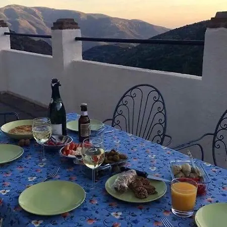Casa Mirador Bubion, Large Terrace & Amazing Views Bubión
